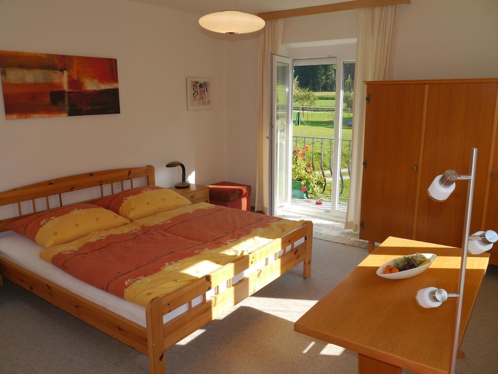 Ferienwohnung Haus zur Klamm Berg im Drautal Zimmer foto